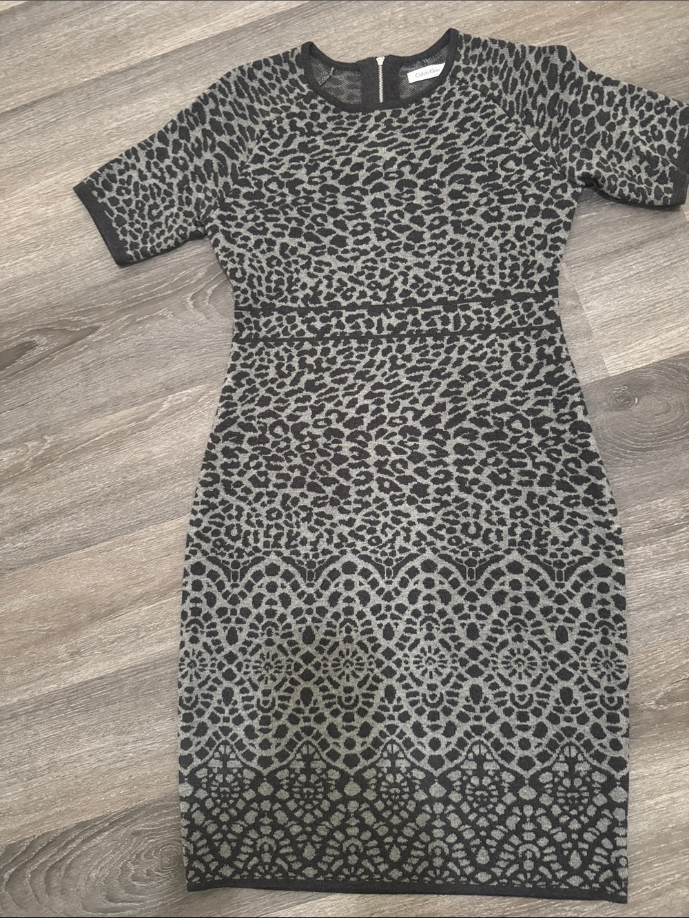 Calvin Klein Black and Gray Patterned Midi Sweater Dress